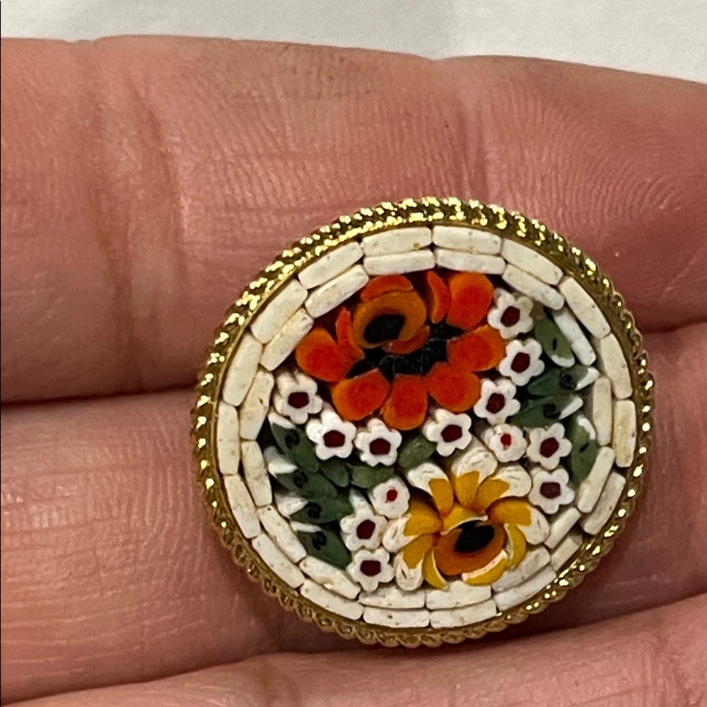 Floral Mosaic Gold Brooch